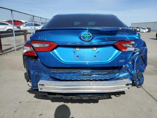 4T1B11HK5JU109416 - 2018 TOYOTA CAMRY L BLUE photo 6