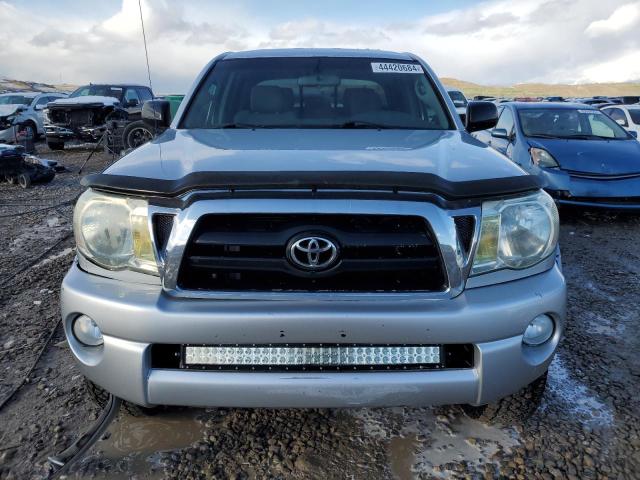 5TELU42N15Z043349 - 2005 TOYOTA TACOMA DOUBLE CAB SILVER photo 5