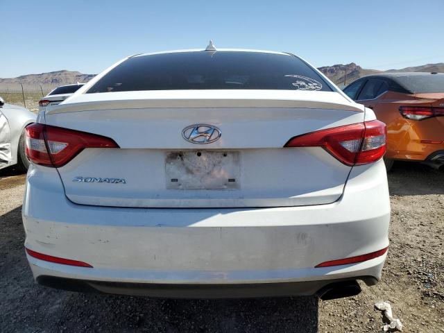 5NPE24AF2HH577735 - 2017 HYUNDAI SONATA SE WHITE photo 6