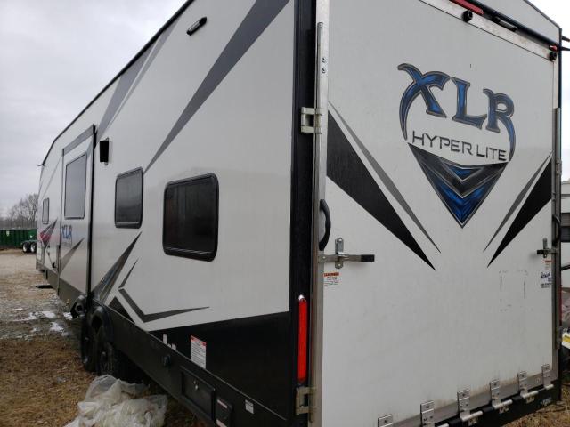 4X4TXLG21LF166332 - 2020 XLR HYPER LITE WHITE photo 3