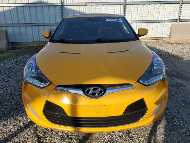 KMHTC6AD3DU143060 - 2013 HYUNDAI VELOSTER YELLOW photo 5