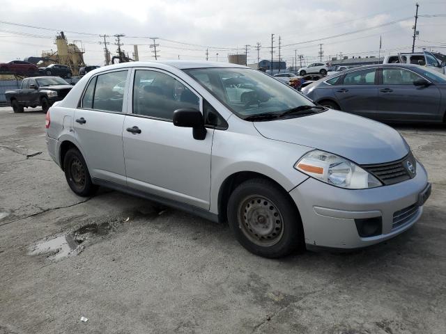 3N1CC1AP8BL408602 - 2011 NISSAN VERSA S SILVER photo 4