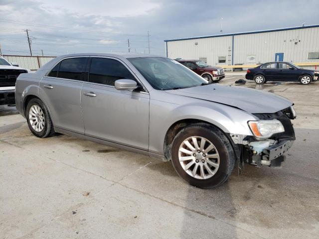 2C3CCAAG0EH235527 - 2014 CHRYSLER 300 SILVER photo 4