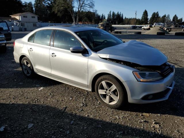 3VWLL7AJ5BM127392 - 2011 VOLKSWAGEN JETTA TDI SILVER photo 4