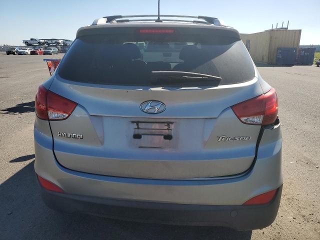 KM8JU3AC2CU521894 - 2012 HYUNDAI TUCSON GLS SILVER photo 6