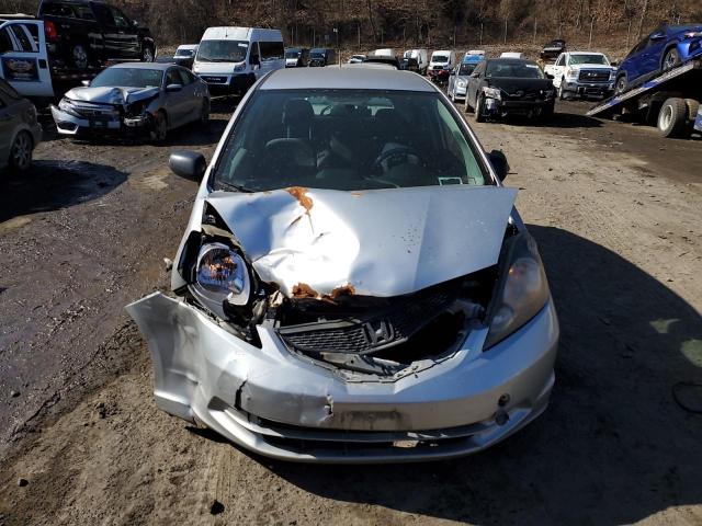 JHMGE8H36BC028172 - 2011 HONDA FIT SILVER photo 5