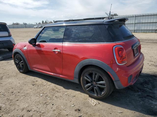 WMWXP7C55F2A38220 - 2015 MINI COOPER S RED photo 2