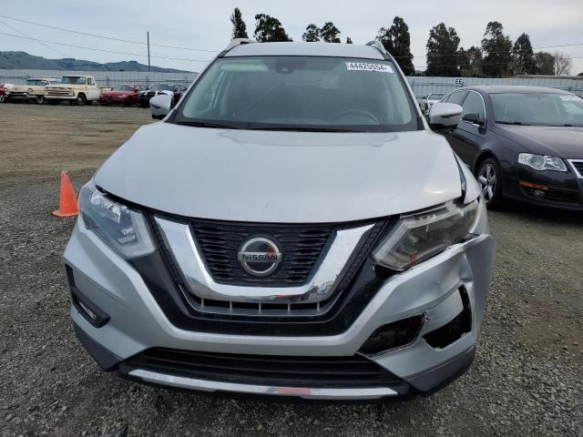 5N1AT2MV8KC787791 - 2019 NISSAN ROGUE S SILVER photo 5