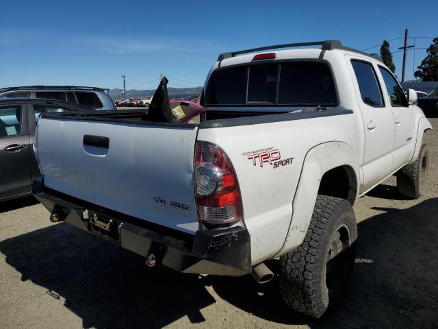 5TELU42N76Z196576 - 2006 TOYOTA TACOMA DOUBLE CAB WHITE photo 3