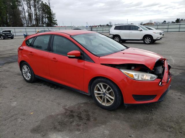 1FADP3K25HL259757 - 2017 FORD FOCUS SE RED photo 4