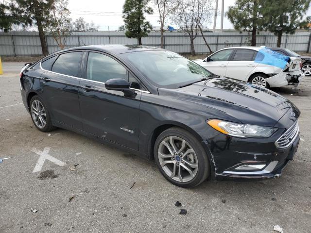 3FA6P0LU2HR314304 - 2017 FORD FUSION SE HYBRID BLACK photo 4