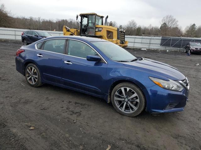 1N4AL3AP2HC485590 - 2017 NISSAN ALTIMA 2.5 BLUE photo 4