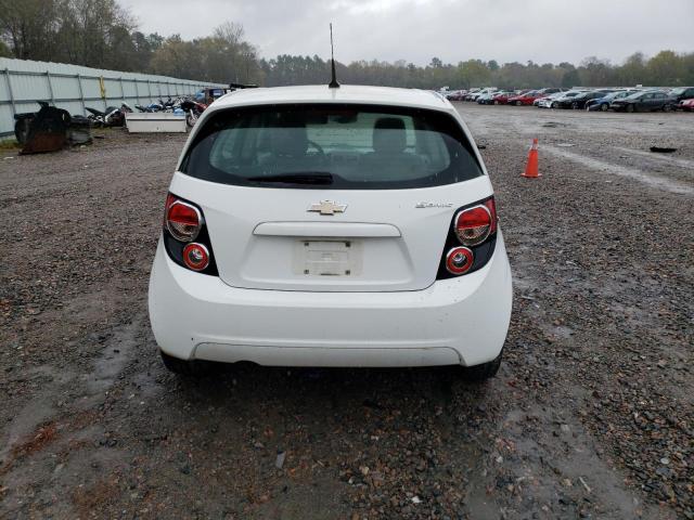 1G1JA6SH1C4228389 - 2012 CHEVROLET SONIC LS WHITE photo 6