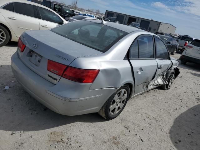 5NPET4AC8AH638840 - 2010 HYUNDAI SONATA GLS SILVER photo 3