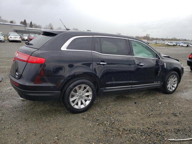 2LMHJ5NK6JBL00424 - 2018 LINCOLN MKT BLACK photo 3