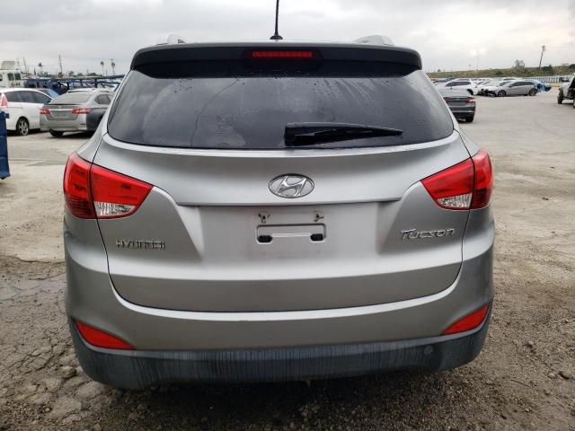 KM8JU3AC0CU364754 - 2012 HYUNDAI TUCSON GLS SILVER photo 6