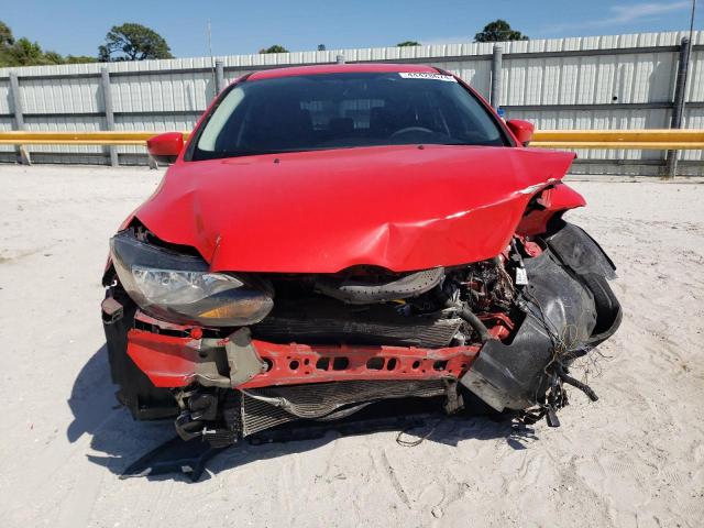 1FAHP3K2XCL241474 - 2012 FORD FOCUS SE RED photo 5