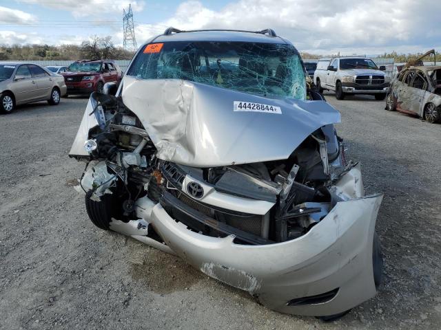 5TDZK23C08S190278 - 2008 TOYOTA SIENNA CE SILVER photo 5