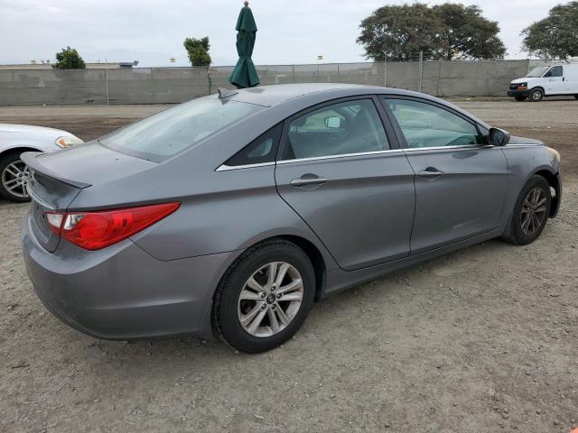 5NPEB4AC9DH664483 - 2013 HYUNDAI SONATA GLS GRAY photo 3