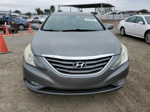 5NPEB4AC9DH664483 - 2013 HYUNDAI SONATA GLS GRAY photo 5