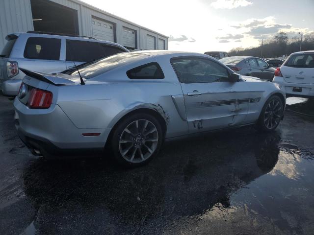 1ZVBP8CF8B5119193 - 2011 FORD MUSTANG GT SILVER photo 3