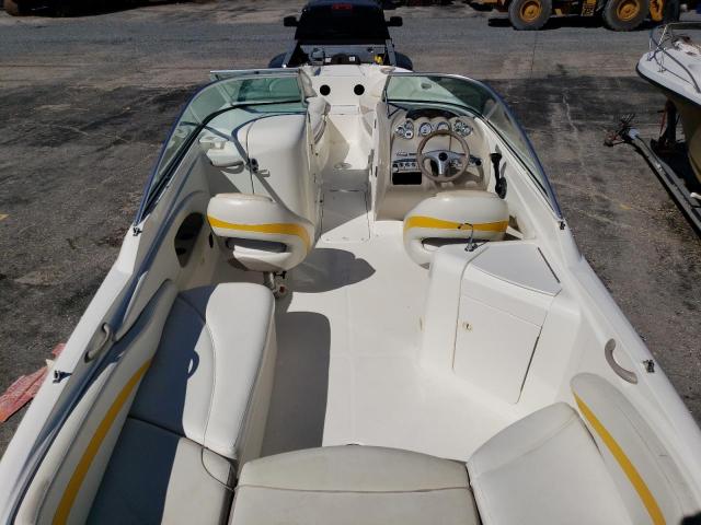 MXPA30NBK405 - 2005 MAXU BOAT WHITE photo 5