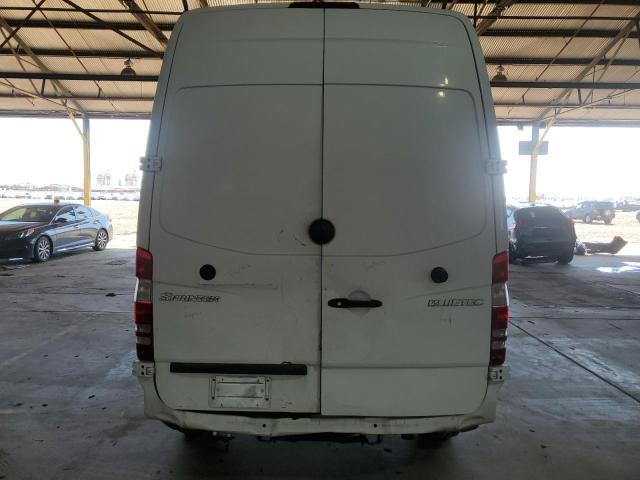 WD4PE7CC9B5514181 - 2011 MERCEDES-BENZ SPRINTER 2500 WHITE photo 6