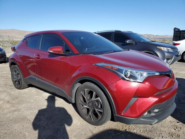 NMTKHMBXXJR010602 - 2018 TOYOTA C-HR XLE BURGUNDY photo 4