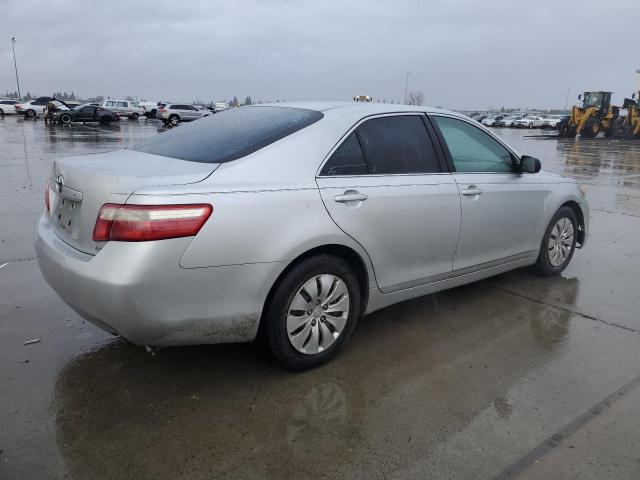 4T1BE46K07U676022 - 2007 TOYOTA CAMRY CE ვერცხლისფერი ფოტო 3