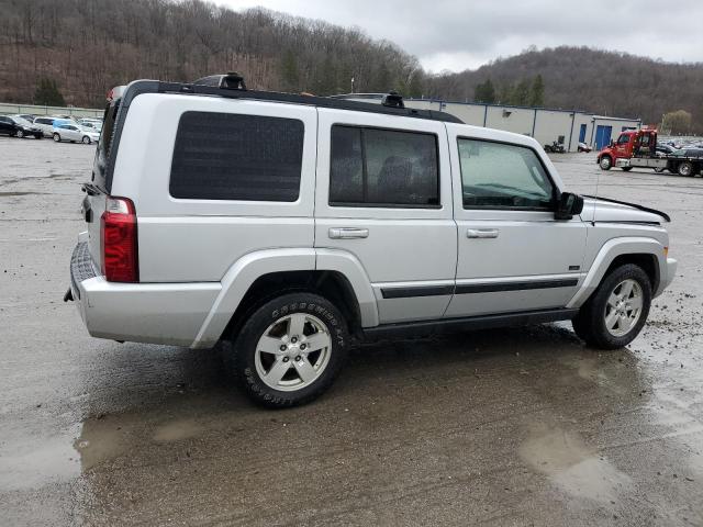 1J8HG48K28C150173 - 2008 JEEP COMMANDER SPORT SILVER photo 3