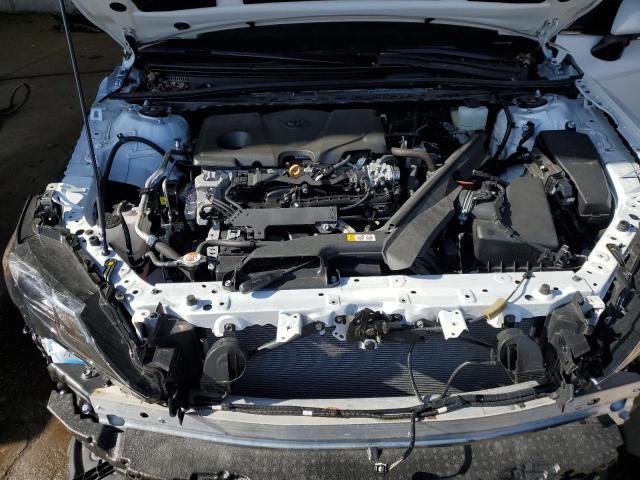 4T1T11AK6RU858798 - 2024 TOYOTA CAMRY SE NIGHT SHADE WHITE photo 11