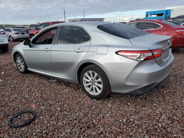 4T1B11HK3KU721941 - 2019 TOYOTA CAMRY L SILVER photo 2