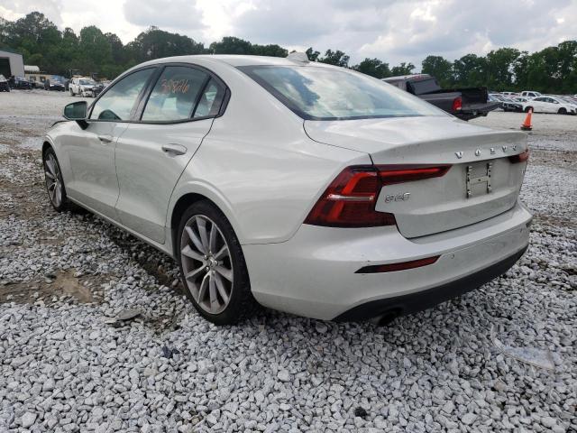 7JR102FKXKG010037 - 2019 VOLVO S60 T5 MOMENTUM CREAM photo 3