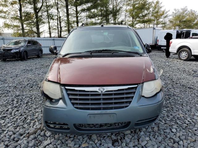 2C4GP44R65R593337 - 2005 CHRYSLER TOWN & COU LX BLUE photo 5