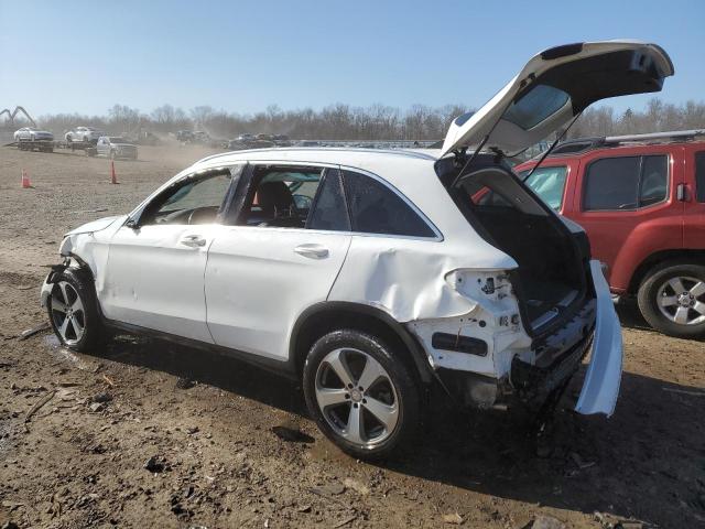 WDC0G4KB9HF116088 - 2017 MERCEDES-BENZ GLC 300 4MATIC WHITE photo 2