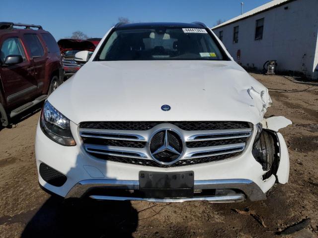 WDC0G4KB9HF116088 - 2017 MERCEDES-BENZ GLC 300 4MATIC WHITE photo 5