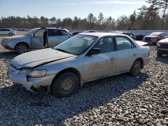 1HGCF86682A143170 - 2002 HONDA ACCORD VALUE SILVER photo 1