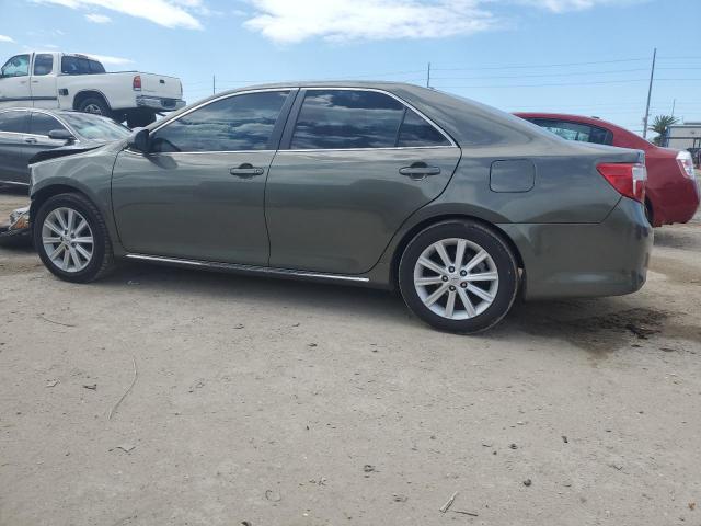 4T1BF1FK7EU730117 - 2014 TOYOTA CAMRY L GRAY photo 2