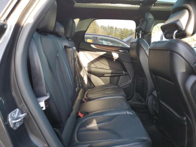 5LMCJ3D99HUL35937 - 2017 LINCOLN MKC RESERVE Boz foto 11