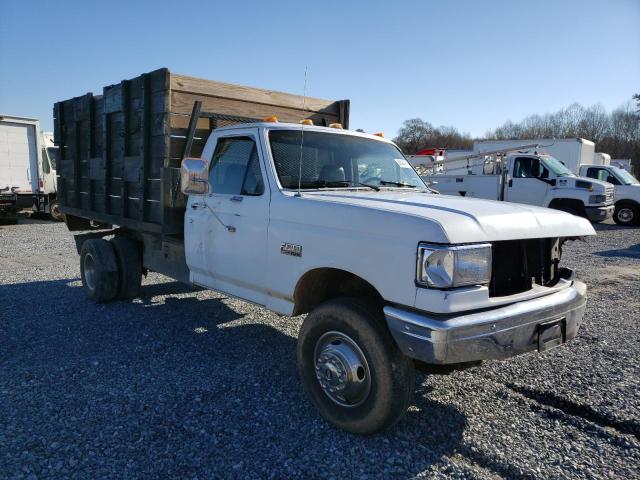 2FDLF47MXKCA55719 - 1989 FORD F SUPER DUTY WHITE photo 4