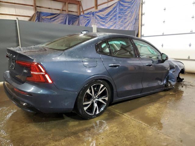 7JRL12TL3RG299730 - 2024 VOLVO S60 PLUS GRAY photo 3