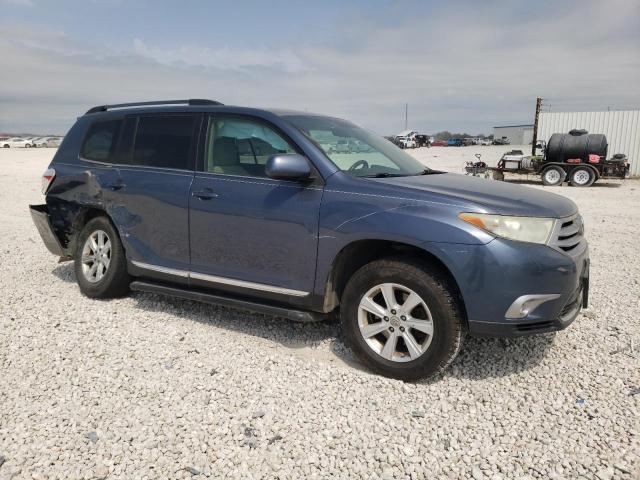 5TDBK3EH5BS077594 - 2011 TOYOTA HIGHLANDER BASE BLUE photo 4