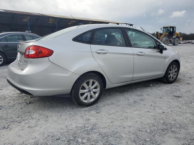 3FADP4BJ5DM146395 - 2013 FORD FIESTA SE SILVER photo 3