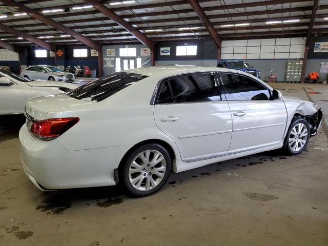 4T1BK3DB1BU407025 - 2011 TOYOTA AVALON BASE WHITE photo 3