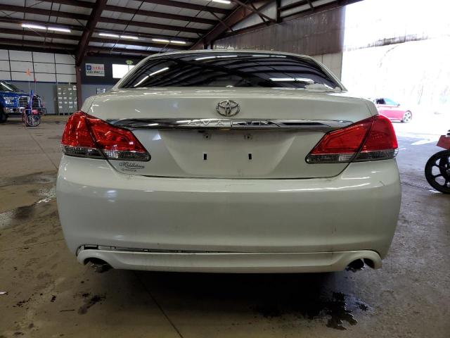 4T1BK3DB1BU407025 - 2011 TOYOTA AVALON BASE 白色 照片 6
