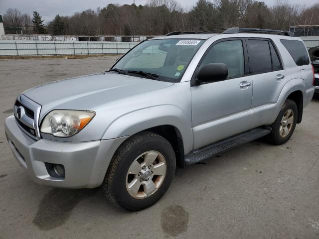 JTEBT14R868029640 - 2006 TOYOTA 4RUNNER SR5 SILVER photo 1