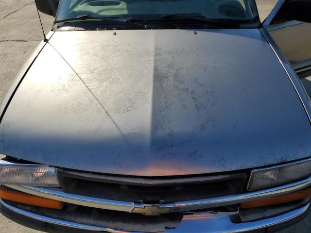 1GNCS13W512216890 - 2001 CHEVROLET BLAZER BEIGE photo 11