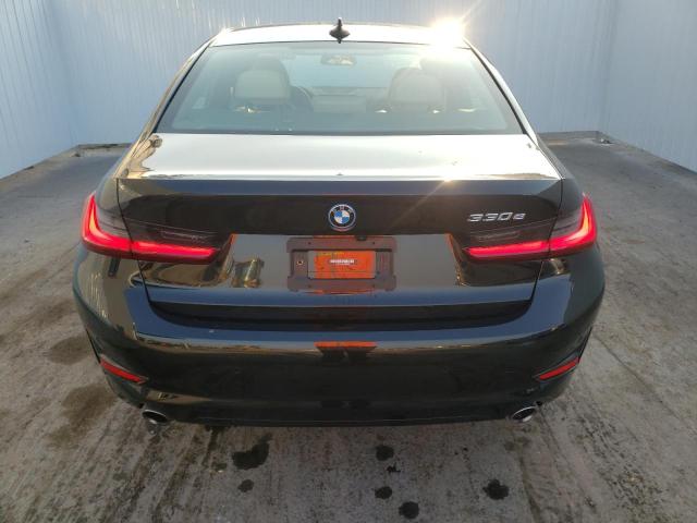 3MW5P7J09N8C62330 - 2022 BMW 330E BLACK photo 6