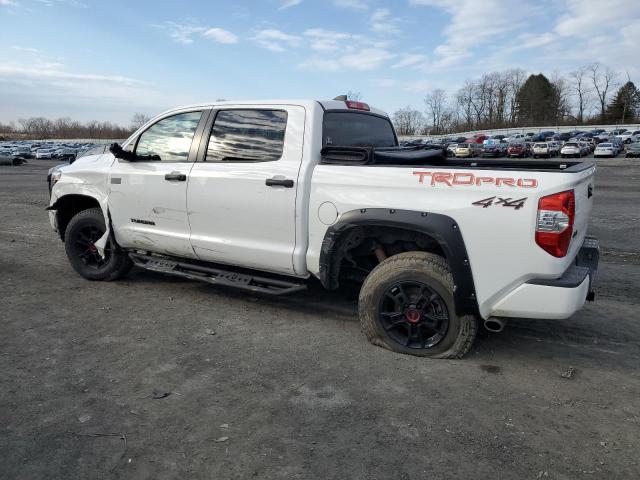 5TFDY5F14LX955709 - 2020 TOYOTA TUNDRA CREWMAX SR5 WHITE photo 2