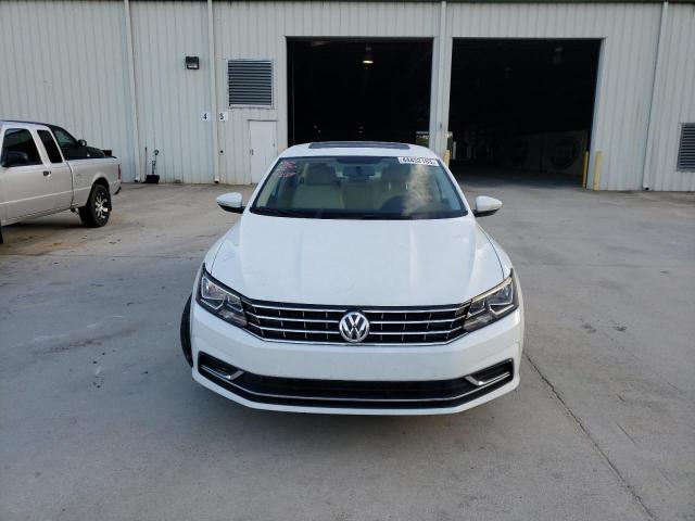 1VWLA7A35KC010064 - 2019 VOLKSWAGEN PASSAT WOLFSBURG WHITE photo 5